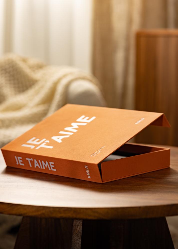 KAILA JE T'AIME - Coffee Table Photo Album (60 čierne Strani / 30 listov)