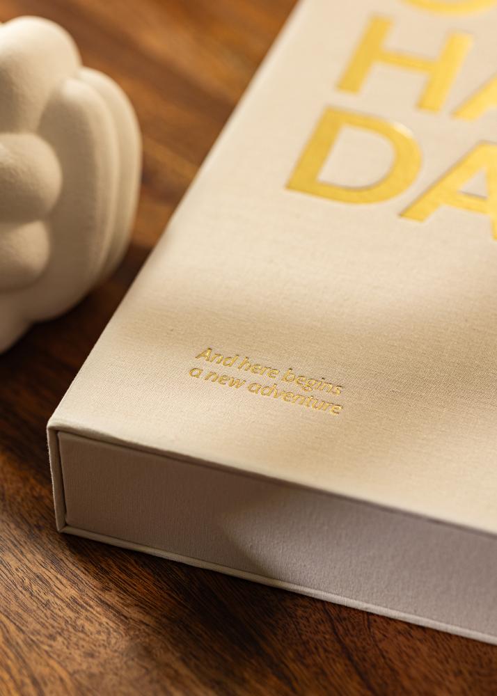 KAILA OH HAPPY DAY Creme - Coffee Table Photo Album (60 čierne strani)